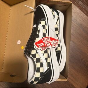 MENS VANS OLD SKOOL PRIMARY CHECKER BOARD SZ 4.5. W Sz 6 BLACK WHITE VN0A38G1P0S